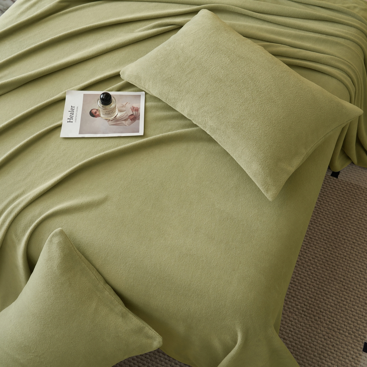 91家纺网 家纺一手货源 找家纺 早晨家纺 2025新款牛奶绒纯色单床单 牛奶绒-草绿