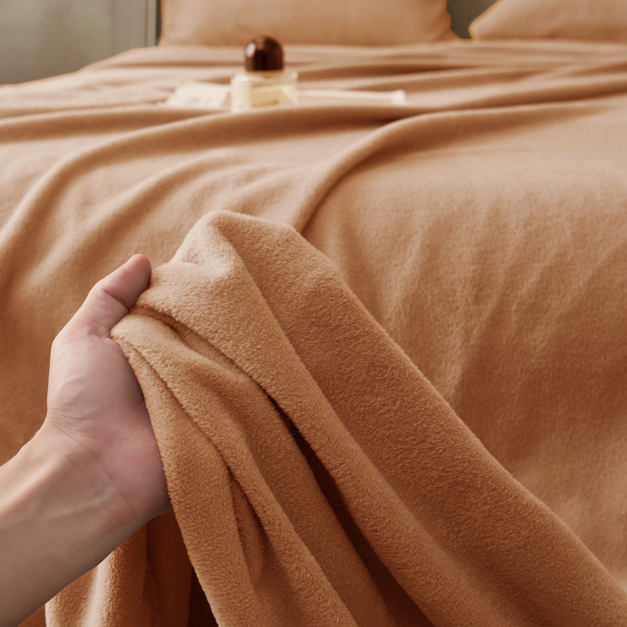 91家纺网 家纺一手货源 找家纺 早晨家纺 2025新款牛奶绒纯色单床单 牛奶绒-橘色