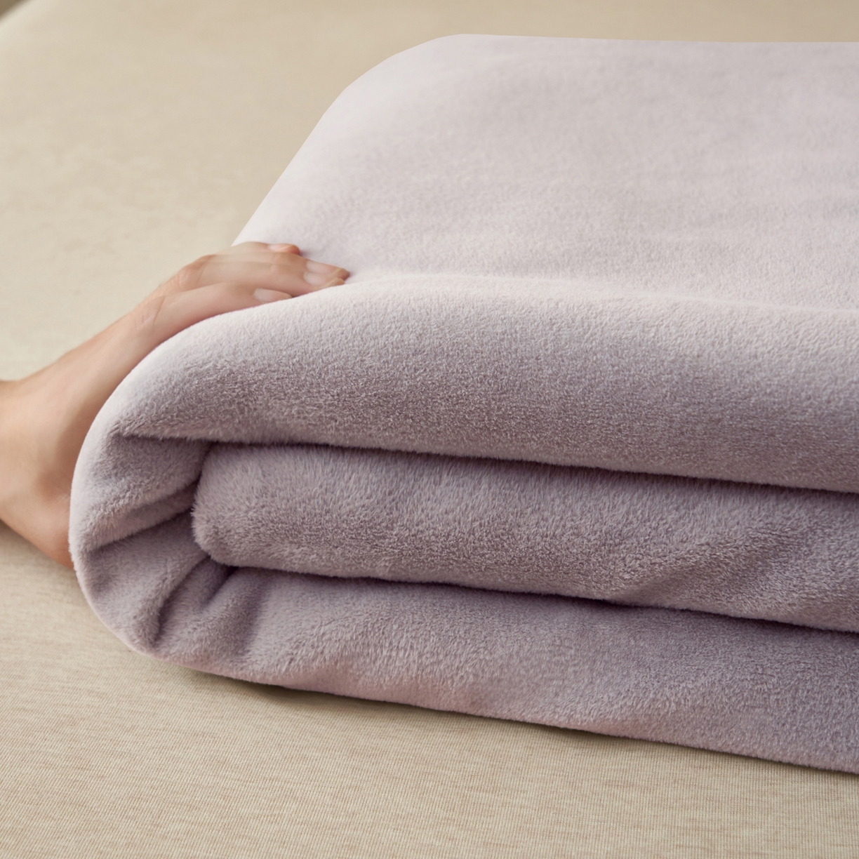 91家纺网 家纺一手货源 找家纺 早晨家纺 2025新款牛奶绒纯色单床单 牛奶绒-浅紫