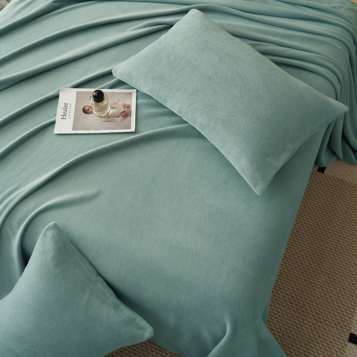 91家纺网 家纺一手货源 找家纺 早晨家纺 2025新款牛奶绒纯色单床单 牛奶绒-宾利蓝