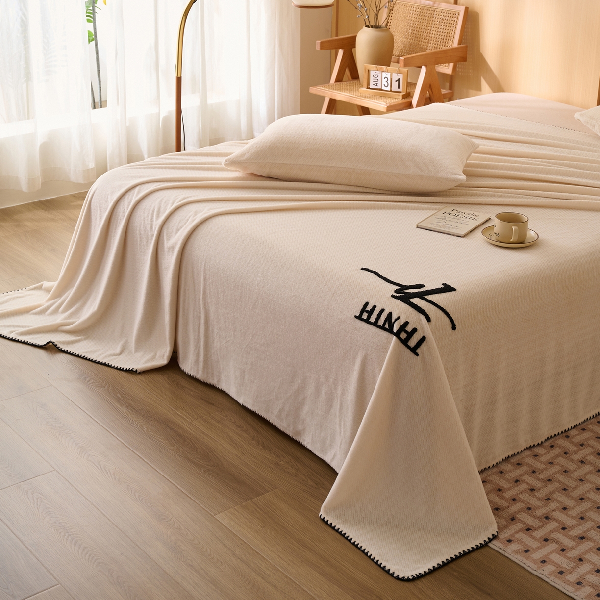 91家纺网 家纺一手货源 找家纺 早晨家纺 2025新款流星款高克重牛奶绒阳离子提花兔毛单床单 流星-奶白