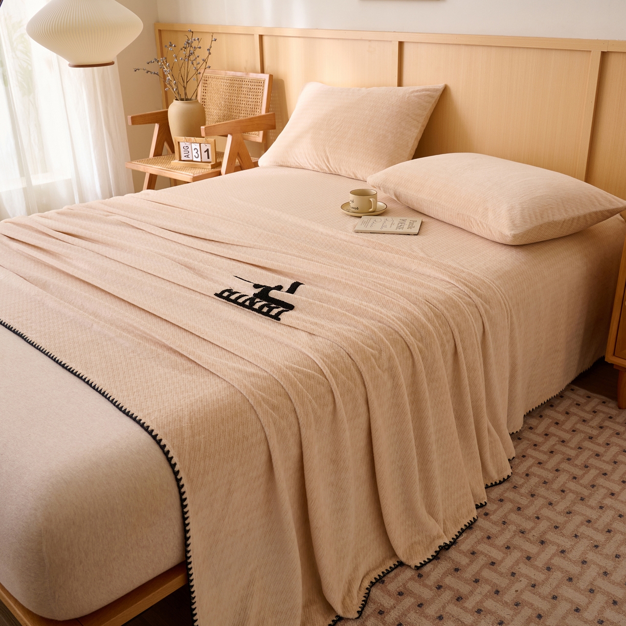 91家纺网 家纺一手货源 找家纺 早晨家纺 2025新款流星款高克重牛奶绒阳离子提花兔毛单床单 流星-米驼