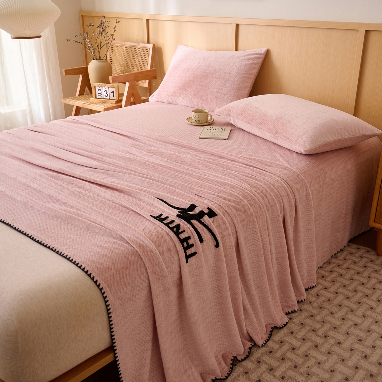 91家纺网 家纺一手货源 找家纺 （总）早晨家纺 2025新款流星款高克重牛奶绒阳离子提花兔毛单床单