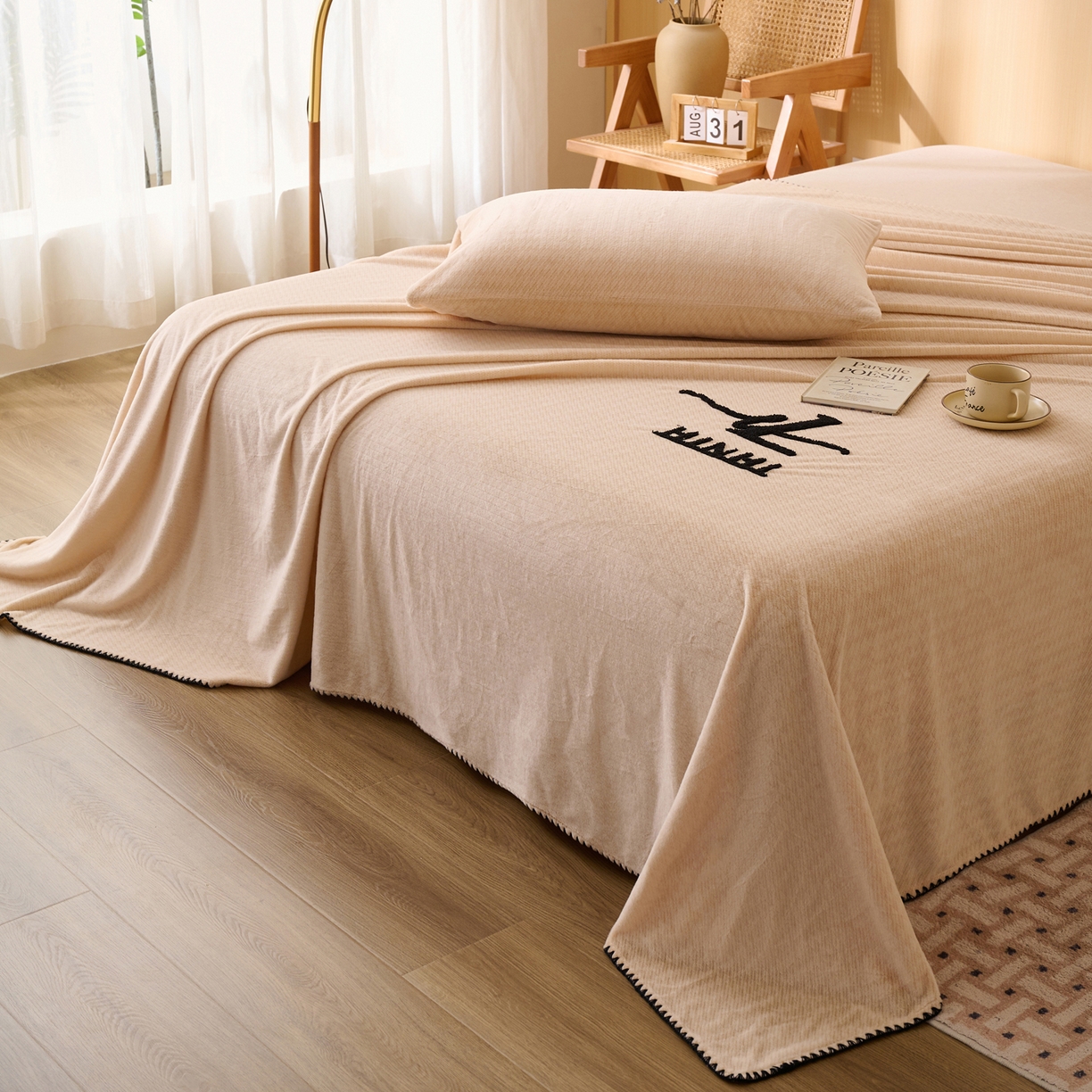 91家纺网 家纺一手货源 找家纺 早晨家纺 2025新款流星款高克重牛奶绒阳离子提花兔毛单床单 流星-米驼