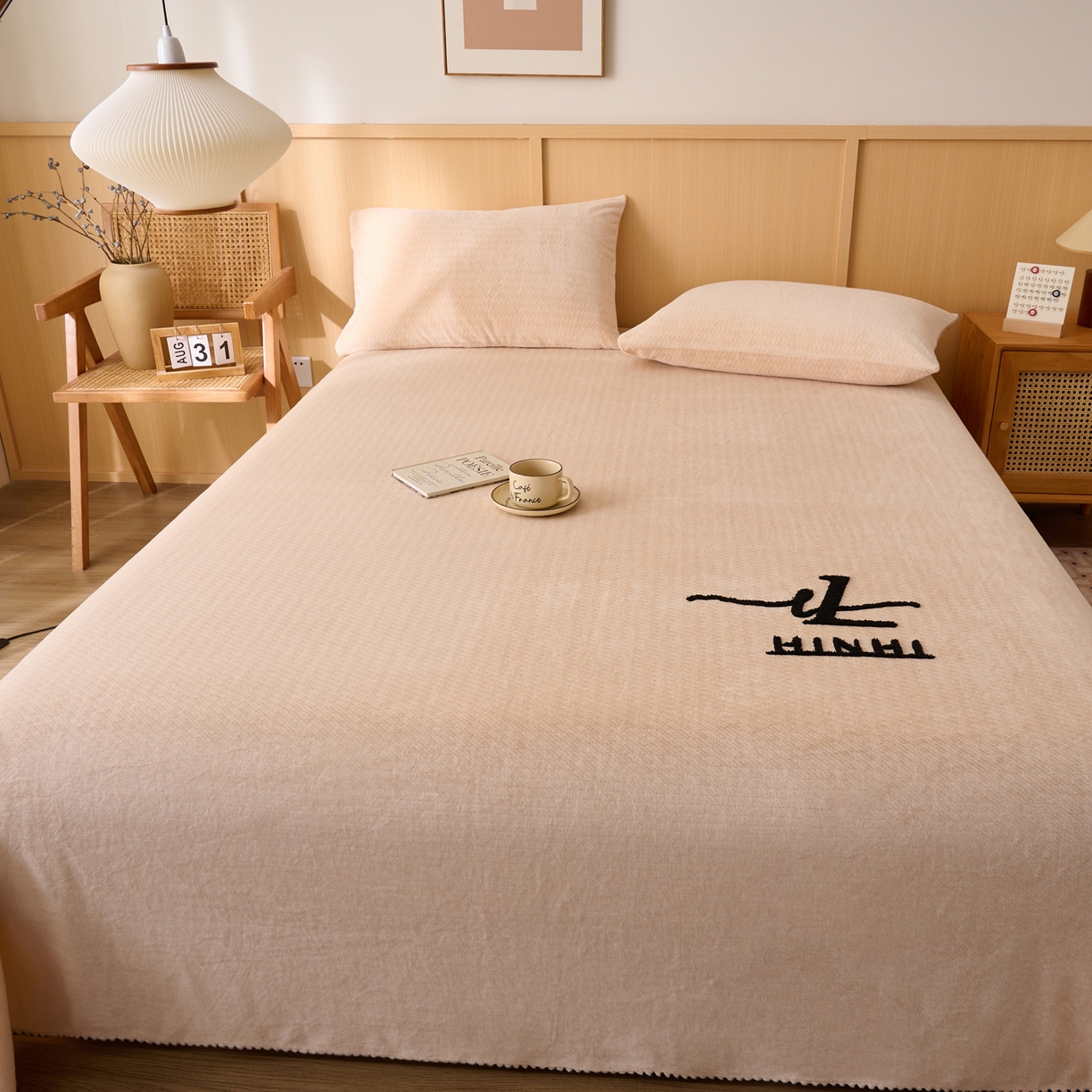 91家纺网 家纺一手货源 找家纺 早晨家纺 2025新款流星款高克重牛奶绒阳离子提花兔毛单床单 流星-米驼