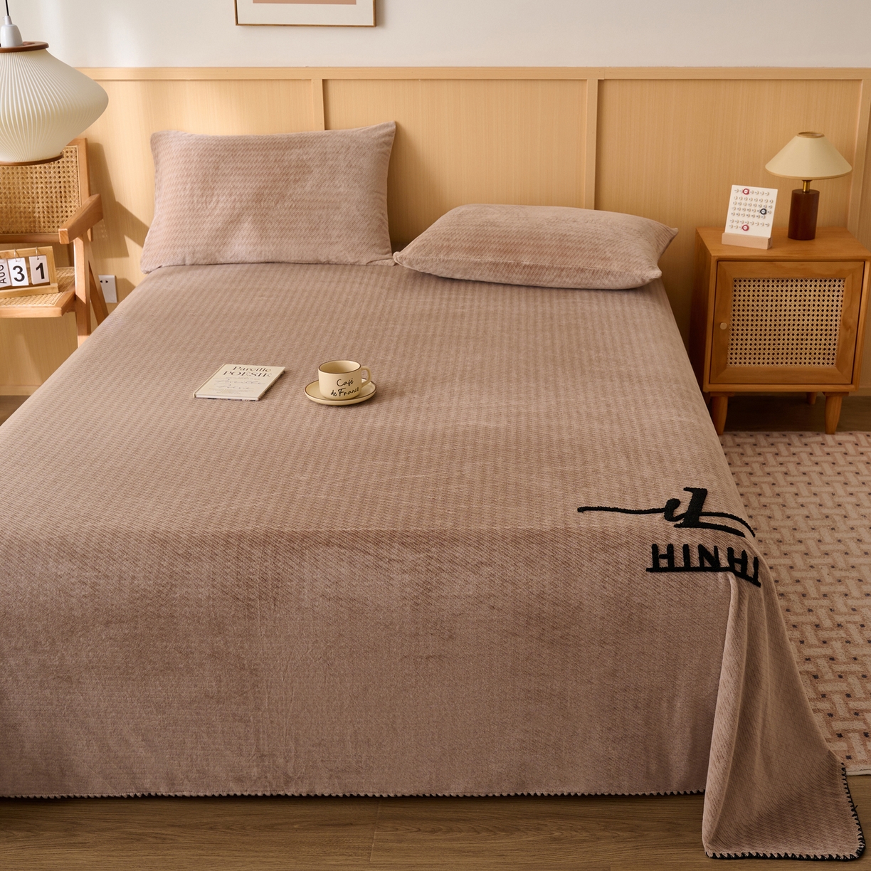 91家纺网 家纺一手货源 找家纺 早晨家纺 2025新款流星款高克重牛奶绒阳离子提花兔毛单床单 流星-奶茶咖