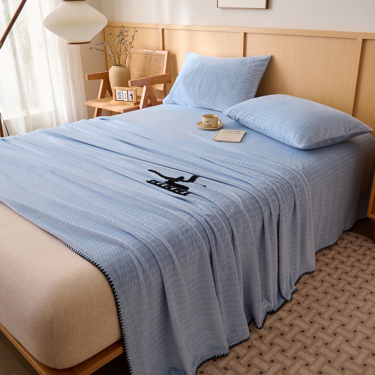 91家纺网 家纺一手货源 找家纺 早晨家纺 2025新款流星款高克重牛奶绒阳离子提花兔毛单床单 流星-雾蓝