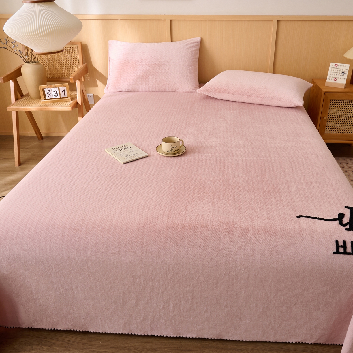 91家纺网 家纺一手货源 找家纺 早晨家纺 2025新款流星款高克重牛奶绒阳离子提花兔毛单床单 流星-豆沙