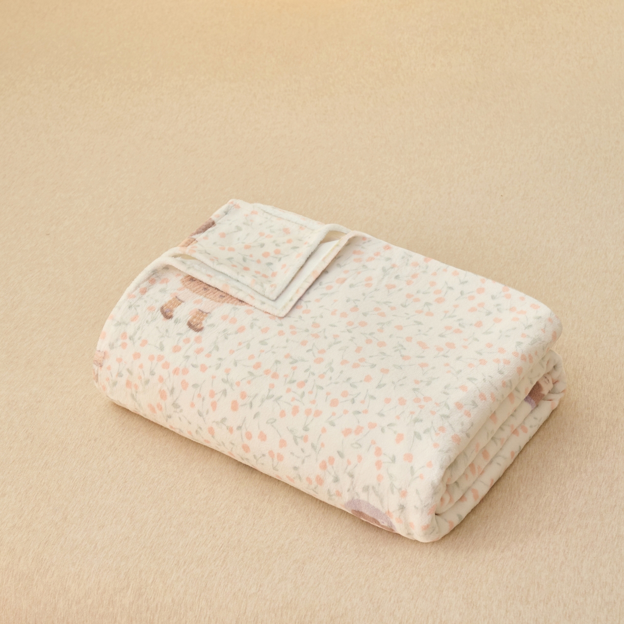 91家纺网 家纺一手货源 找家纺 早晨家纺 2025新款卡通印花高克重牛奶绒印花单床单 花兔谣