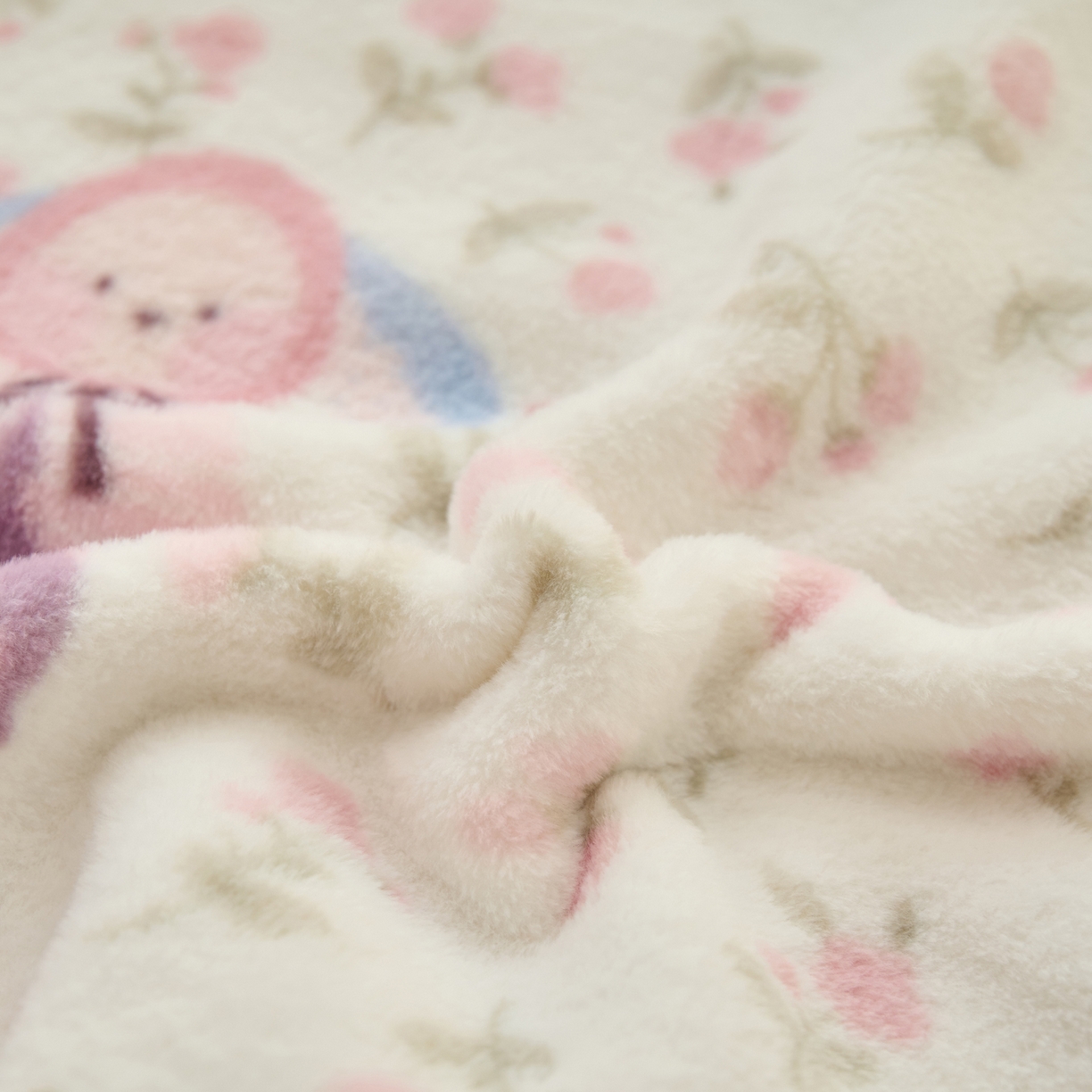 91家纺网 家纺一手货源 找家纺 早晨家纺 2025新款卡通印花高克重牛奶绒印花单床单 花兔谣