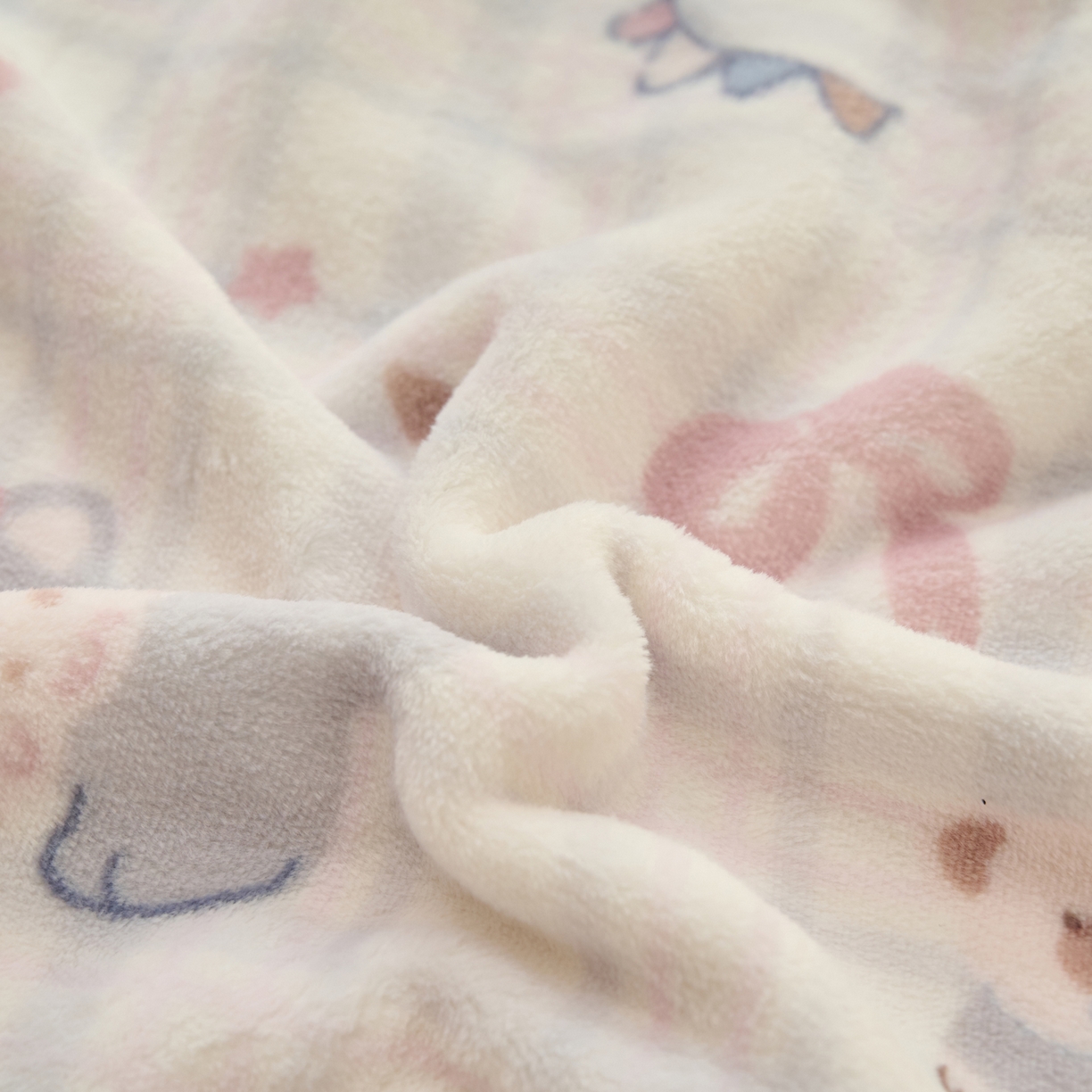 91家纺网 家纺一手货源 找家纺 早晨家纺 2025新款卡通印花高克重牛奶绒印花单床单 萌宠集