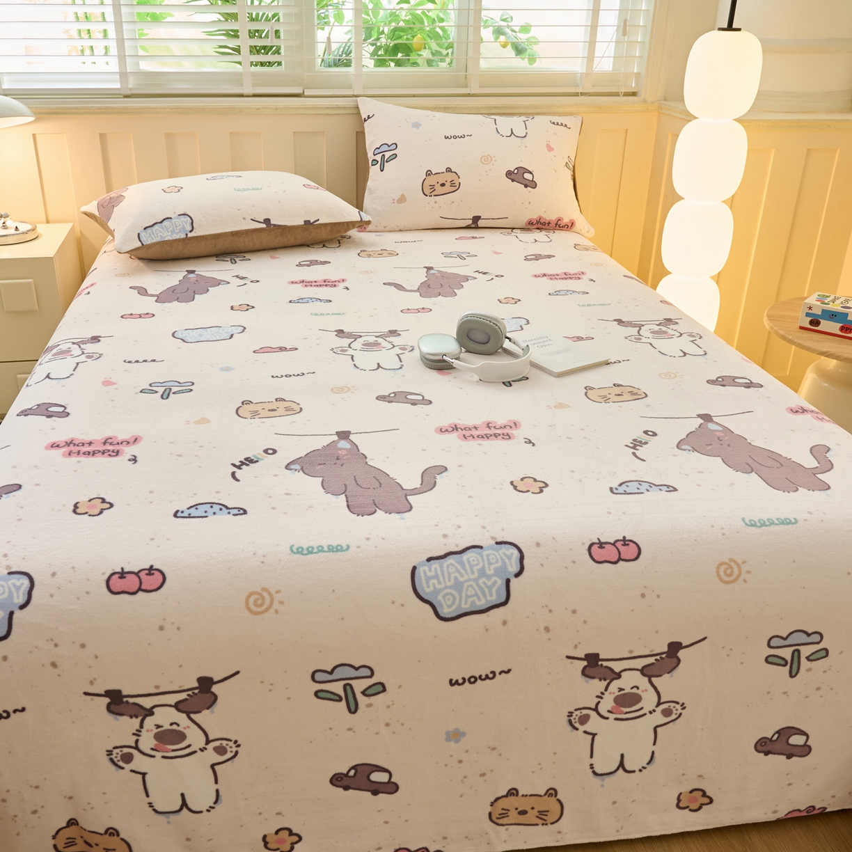 91家纺网 家纺一手货源 找家纺 早晨家纺 2025新款卡通印花高克重牛奶绒印花单床单 萌趣屋