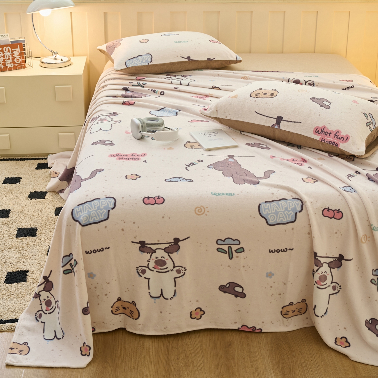 91家纺网 家纺一手货源 找家纺 早晨家纺 2025新款卡通印花高克重牛奶绒印花单床单 萌趣屋