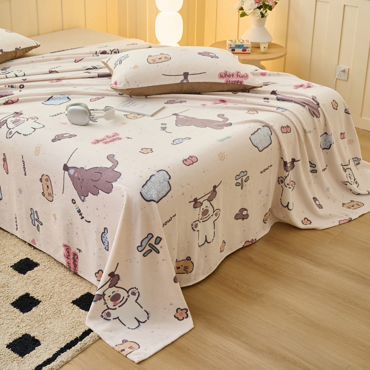 91家纺网 家纺一手货源 找家纺 早晨家纺 2025新款卡通印花高克重牛奶绒印花单床单 萌趣屋