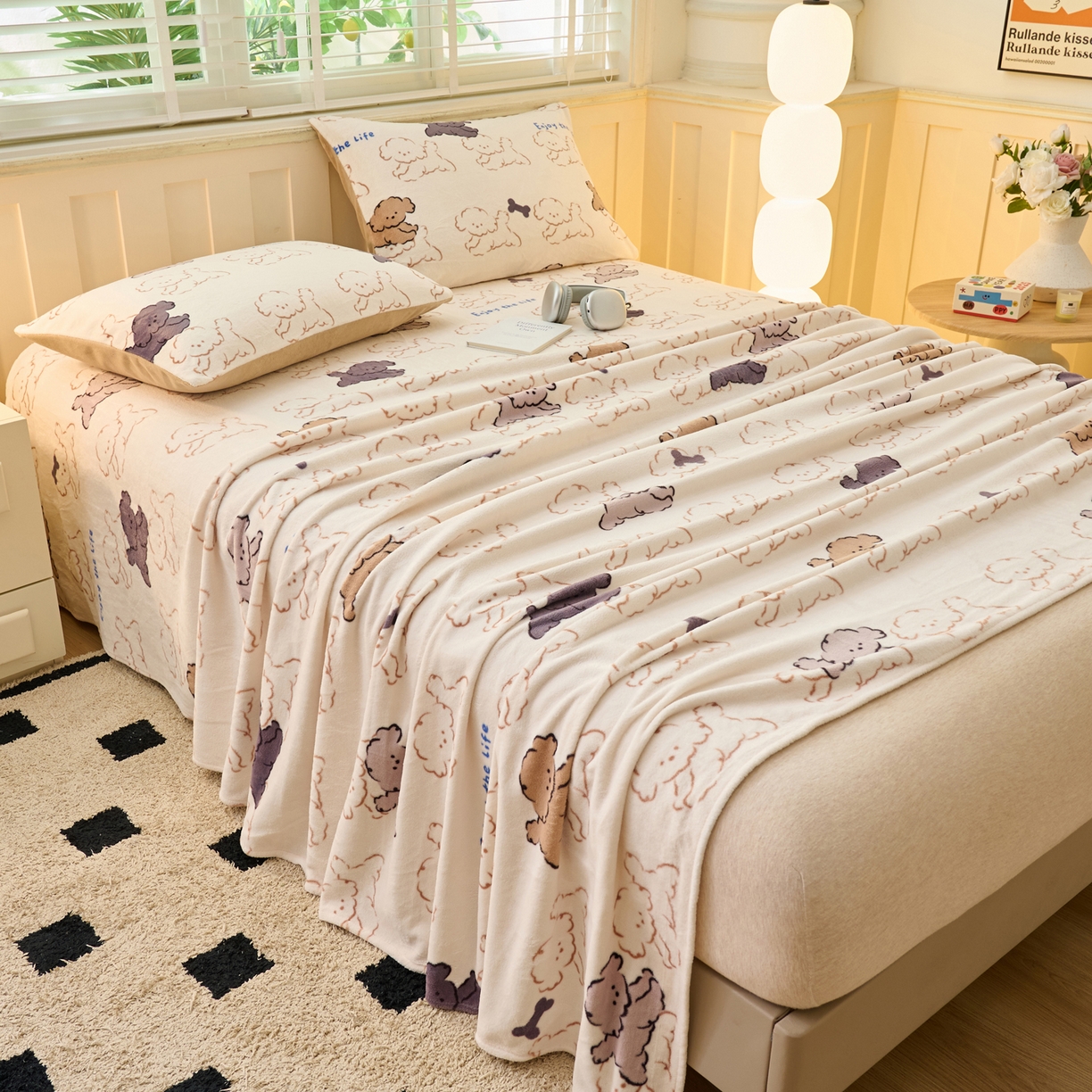 91家纺网 家纺一手货源 找家纺 早晨家纺 2025新款卡通印花高克重牛奶绒印花单床单 萌犬集