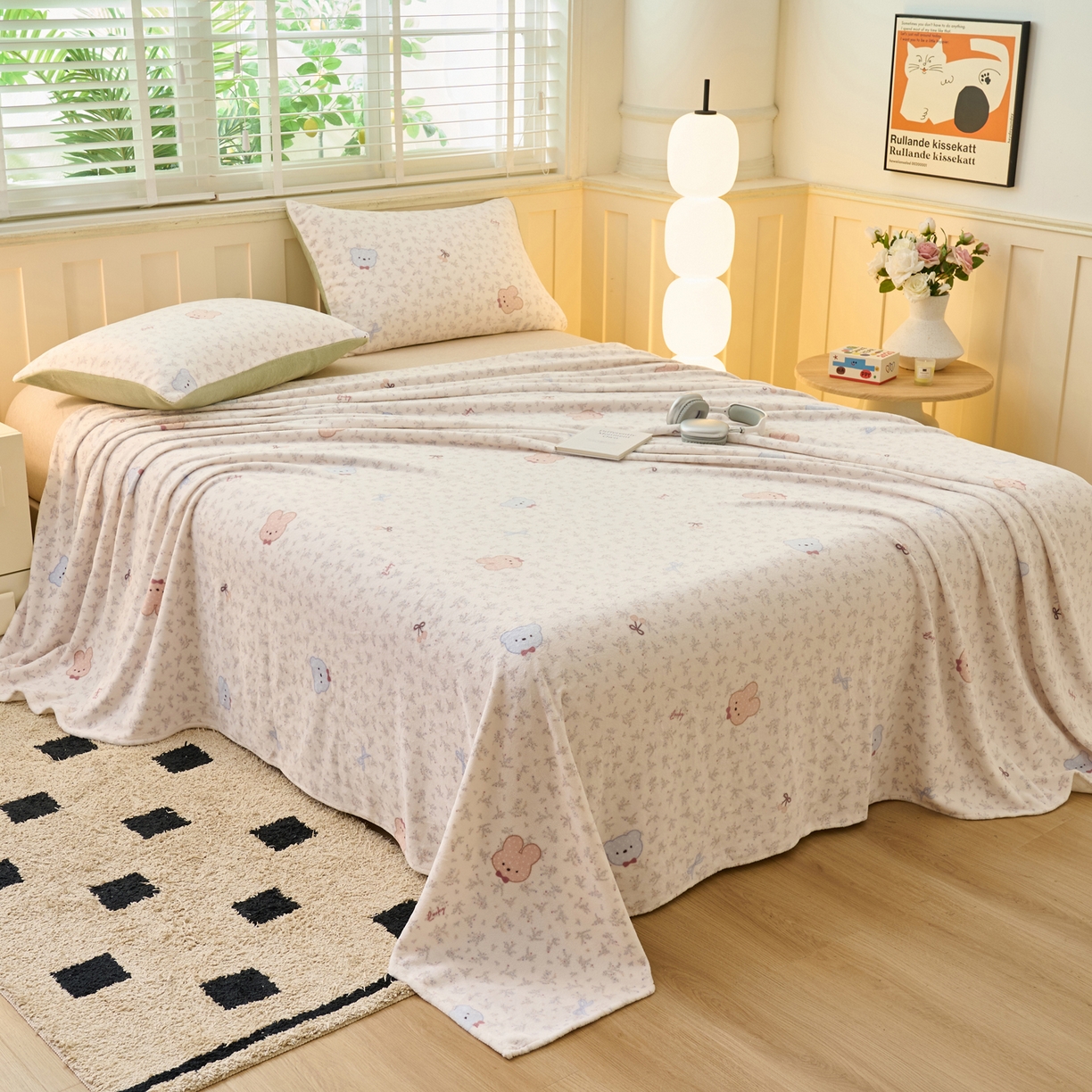 91家纺网 家纺一手货源 找家纺 早晨家纺 2025新款卡通印花高克重牛奶绒印花单床单 萌熊絮