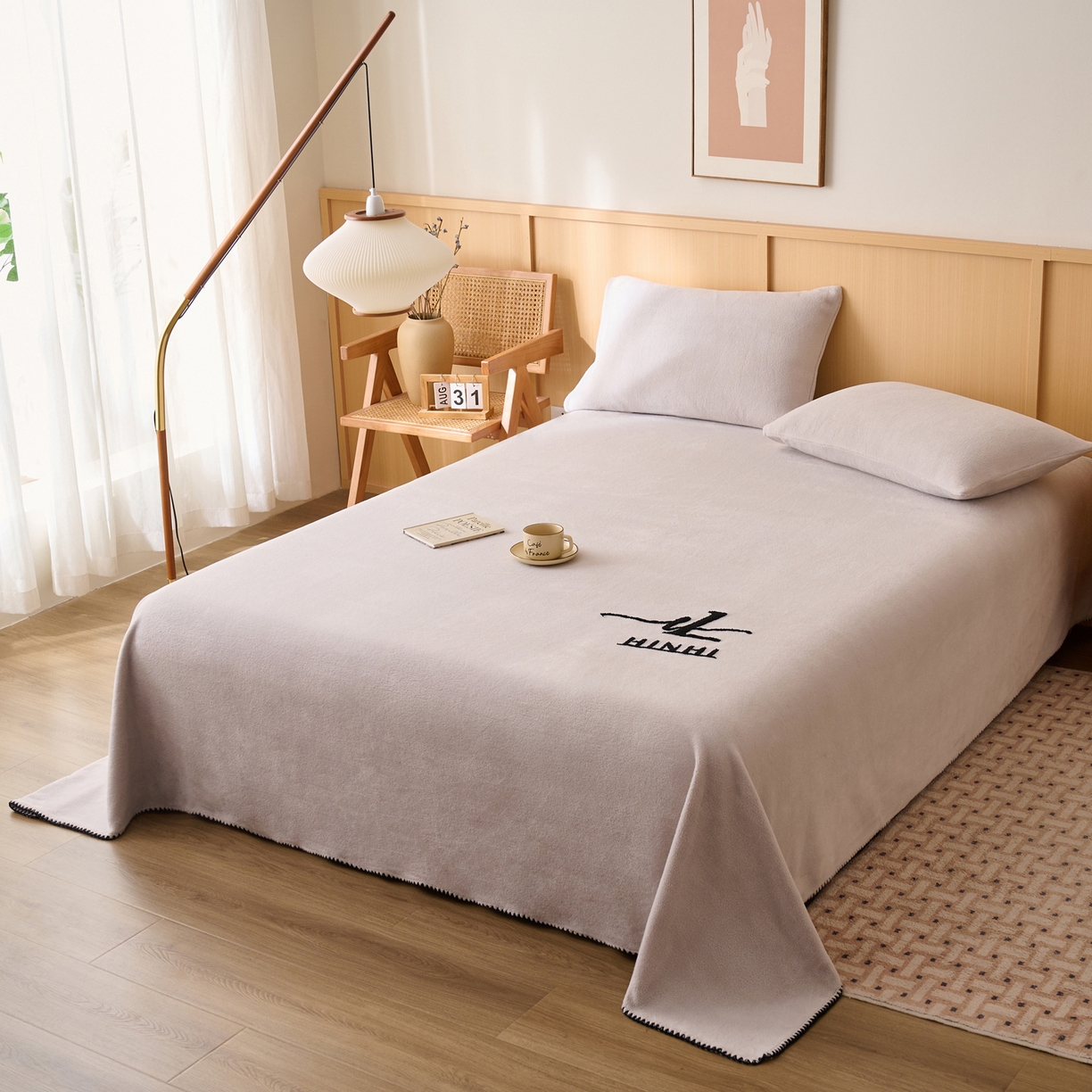 91家纺网 家纺一手货源 找家纺 早晨家纺 2025新款华泰款高克重牛奶绒仿羊绒单床单系列 华泰-银灰