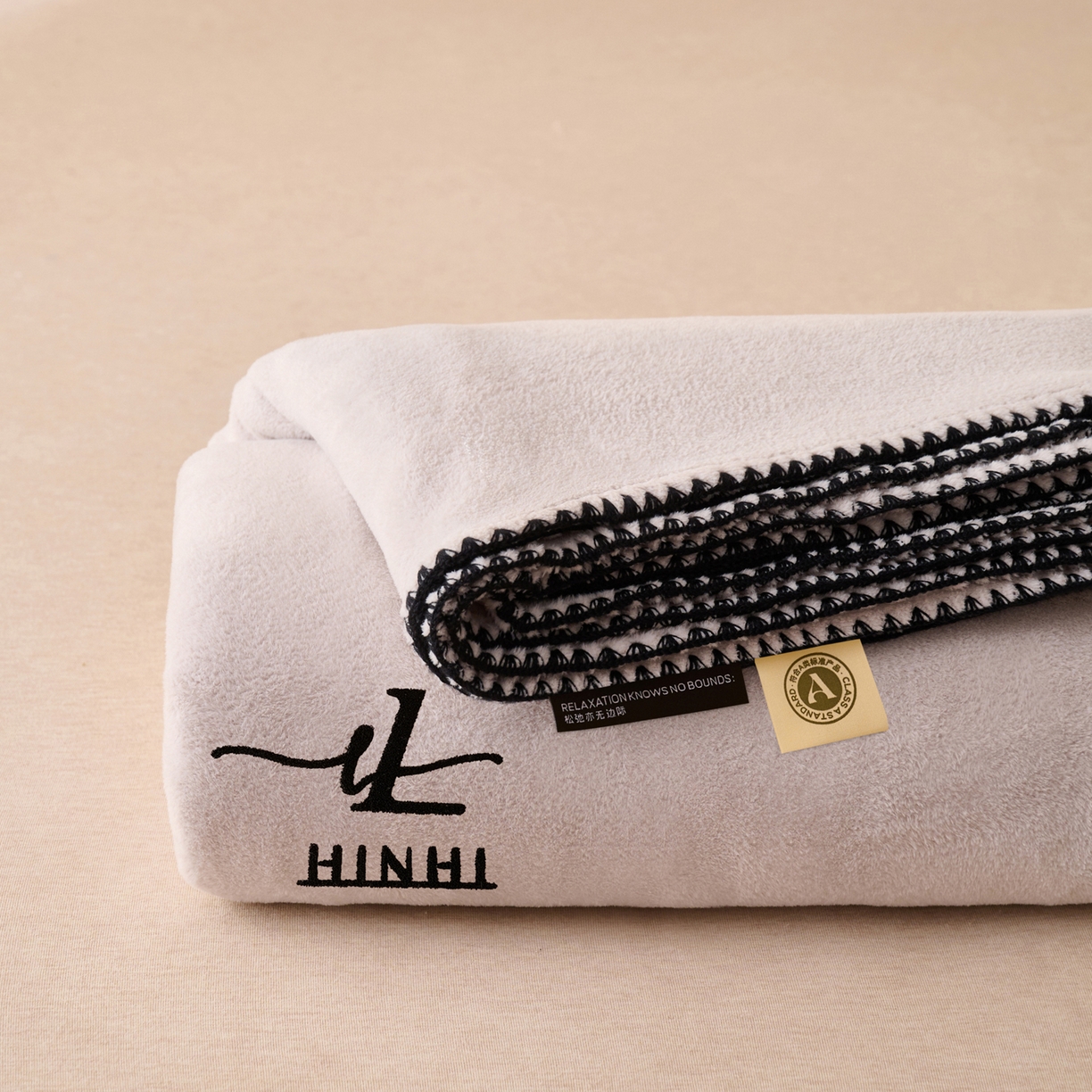 早晨家纺 2025新款华泰款高克重牛奶绒仿羊绒单床单系列 华泰-银灰