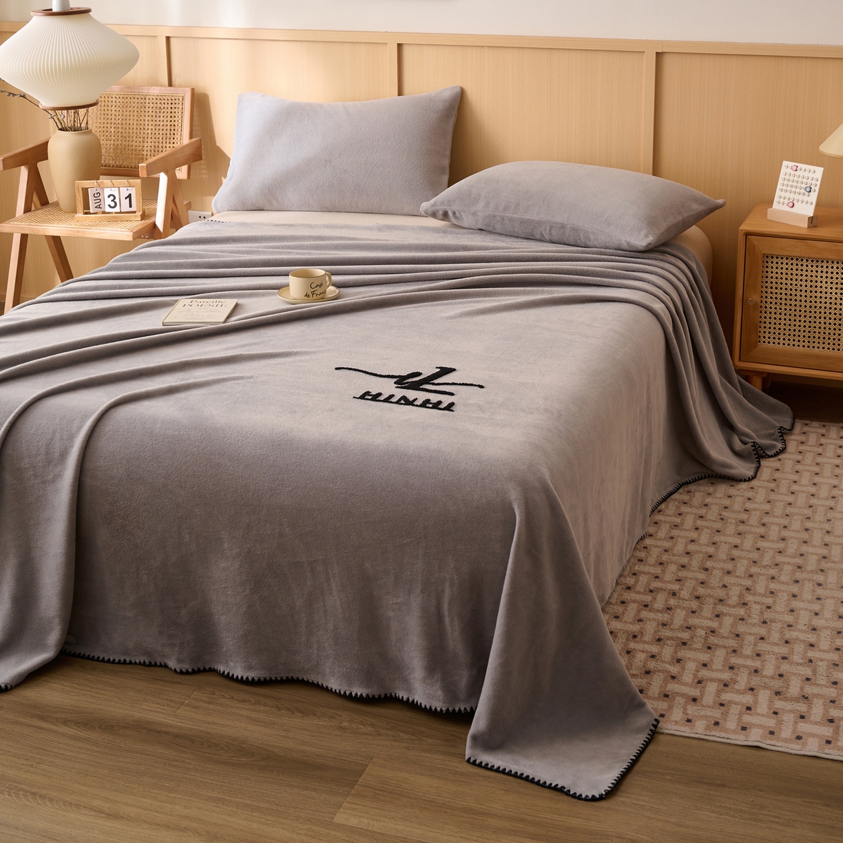 91家纺网 家纺一手货源 找家纺 （总）早晨家纺 2025新款华泰款高克重牛奶绒仿羊绒单床单系列