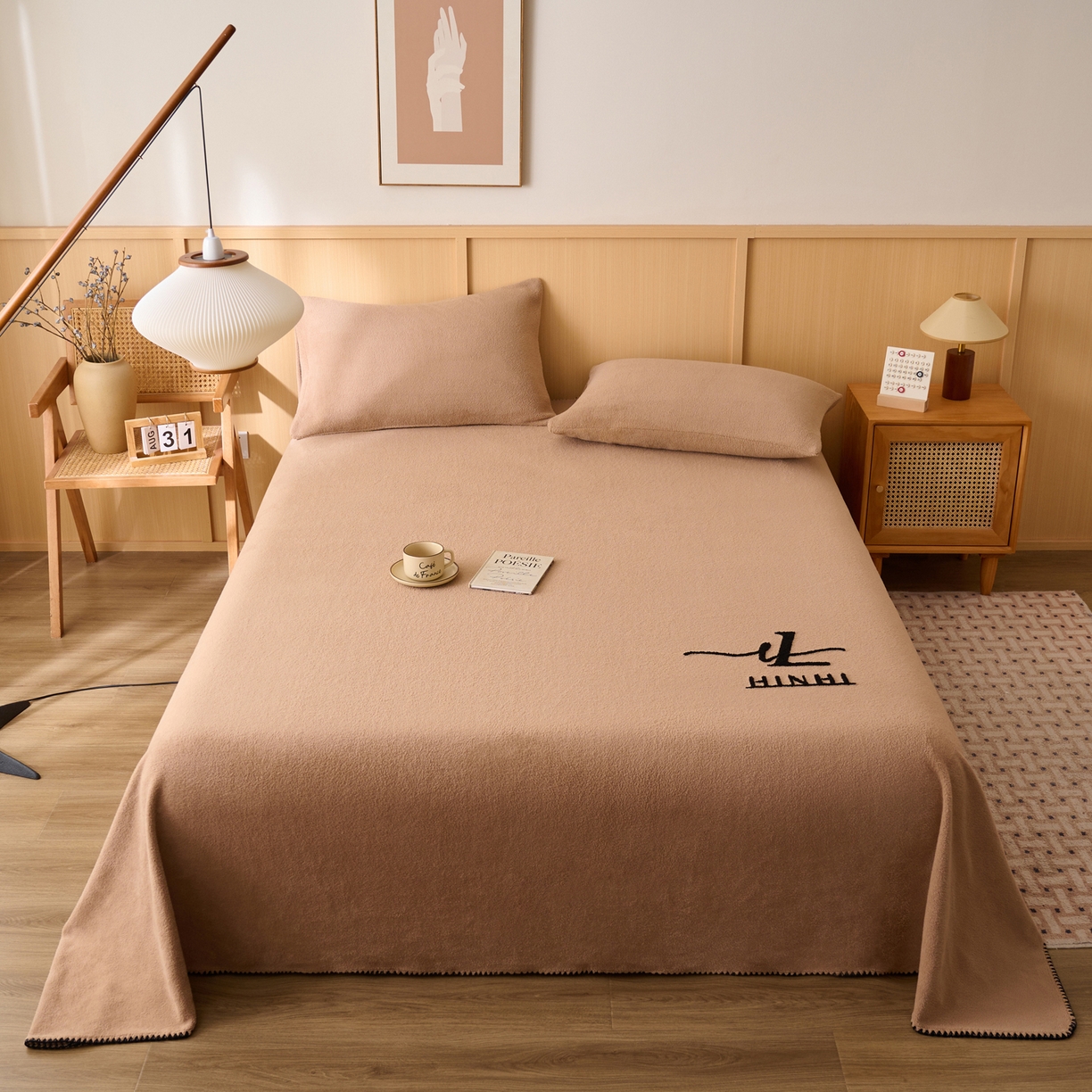 91家纺网 家纺一手货源 找家纺 早晨家纺 2025新款华泰款高克重牛奶绒仿羊绒单床单系列 华泰-高级咖