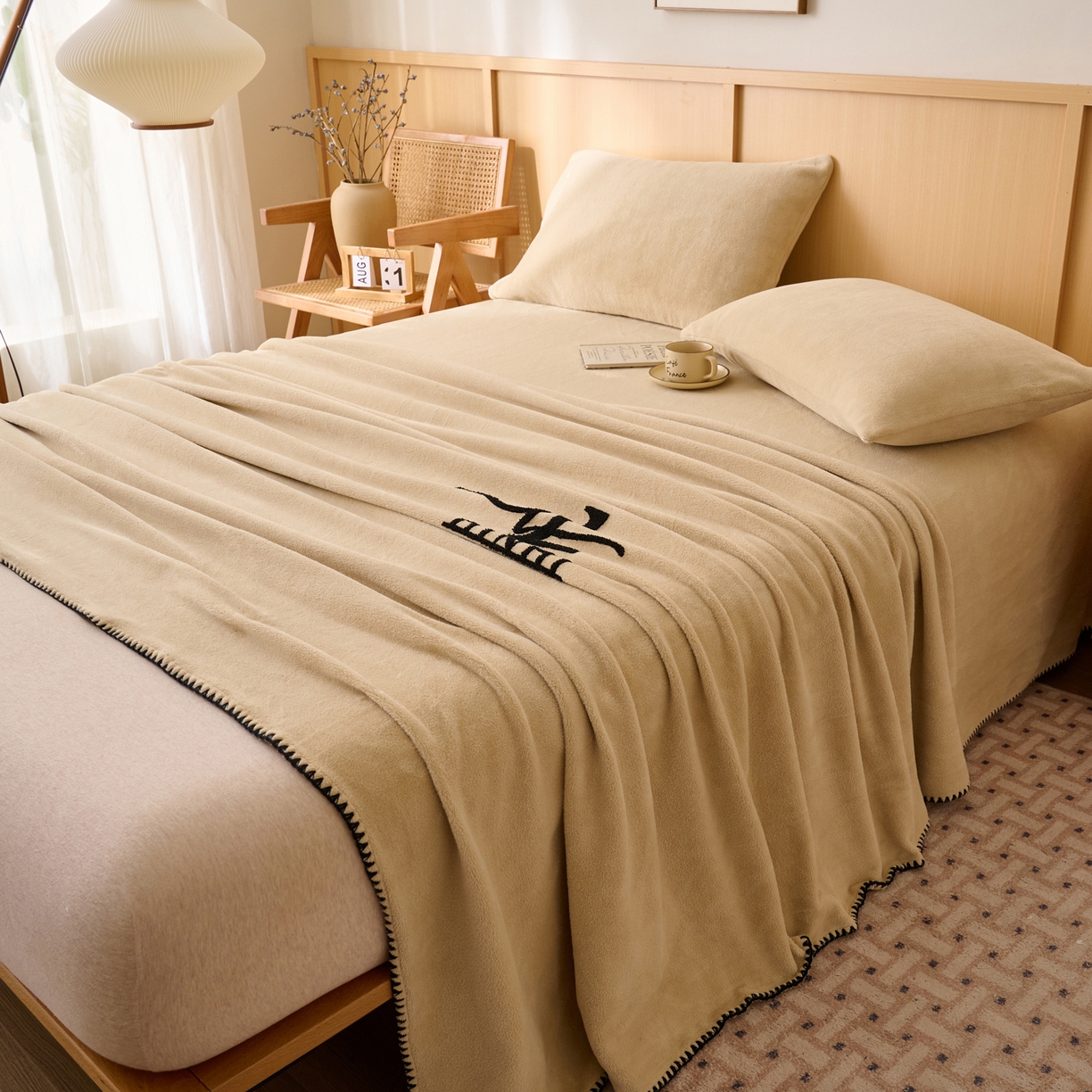 91家纺网 家纺一手货源 找家纺 早晨家纺 2025新款华泰款高克重牛奶绒仿羊绒单床单系列 华泰-米驼