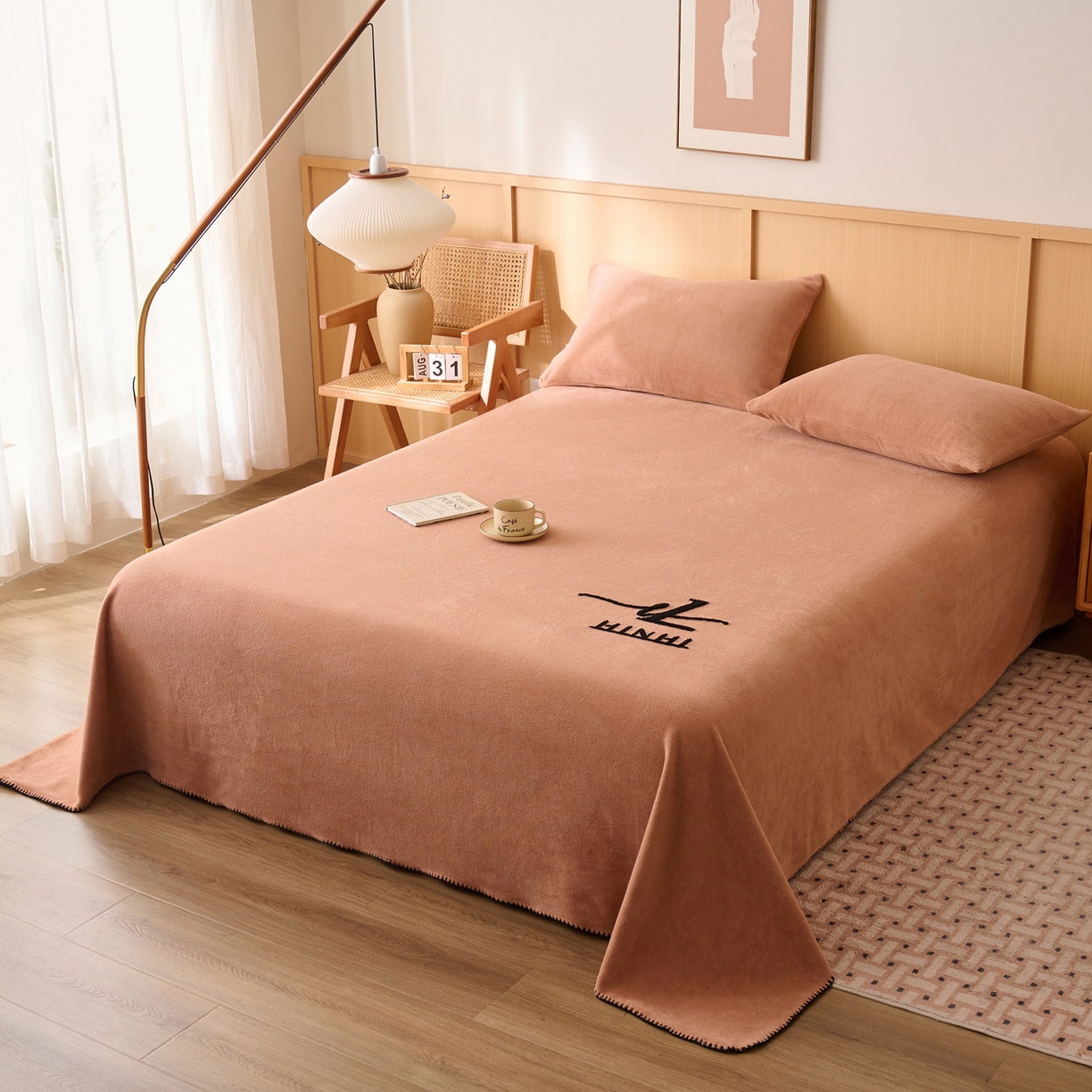 91家纺网 家纺一手货源 找家纺 早晨家纺 2025新款华泰款高克重牛奶绒仿羊绒单床单系列 华泰-焦糖