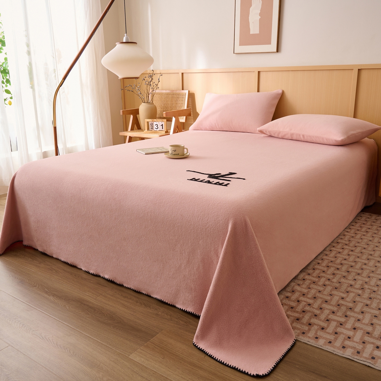 91家纺网 家纺一手货源 找家纺 早晨家纺 2025新款华泰款高克重牛奶绒仿羊绒单床单系列 华泰-玉