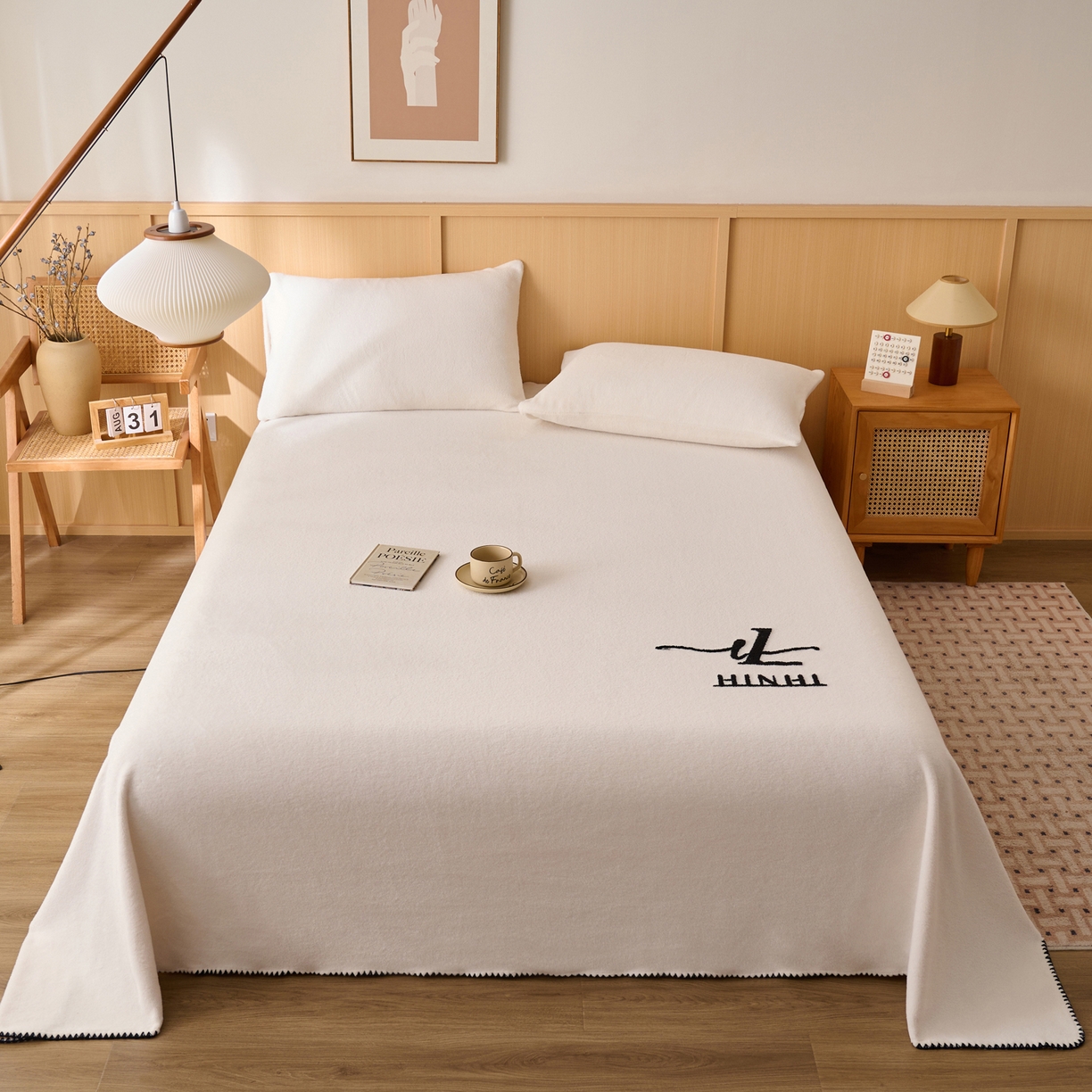 91家纺网 家纺一手货源 找家纺 早晨家纺 2025新款华泰款高克重牛奶绒仿羊绒单床单系列 华泰-奶白