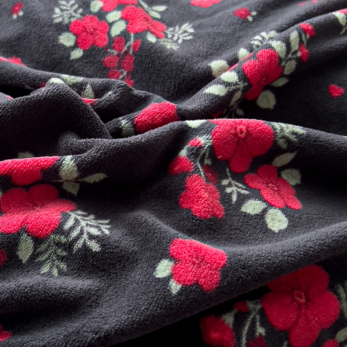 91家纺网 家纺一手货源 找家纺 找底底家纺 2025新款牛奶绒四件套（日发50套优惠8元一套）花妖