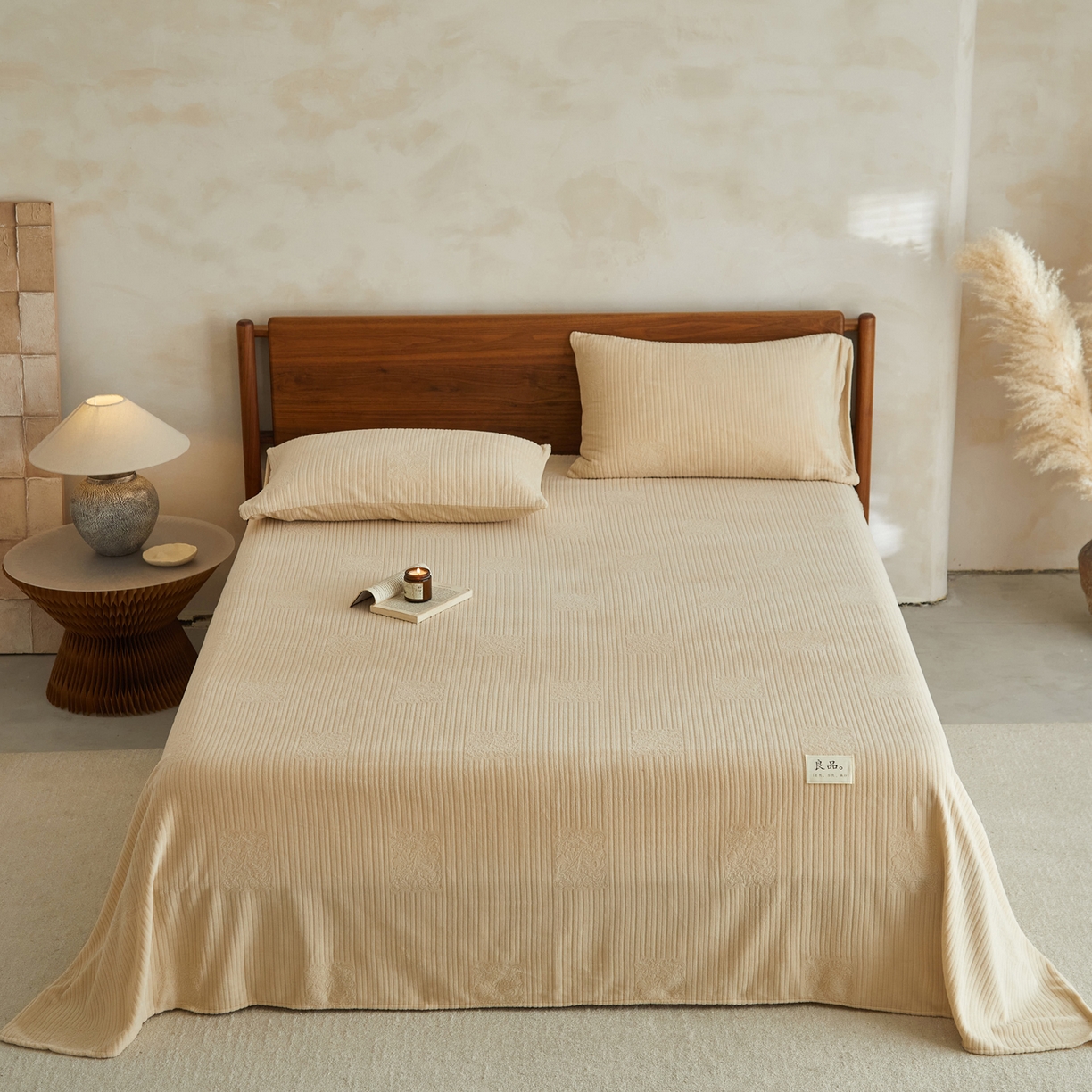 （总）早晨家纺 2025新款红金龙纯色烂花牛奶绒床单