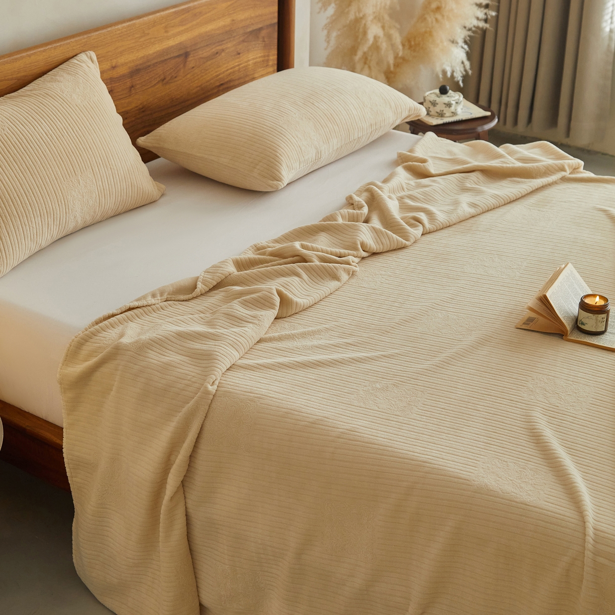 91家纺网 家纺一手货源 找家纺 （总）早晨家纺 2025新款红金龙纯色烂花牛奶绒床单