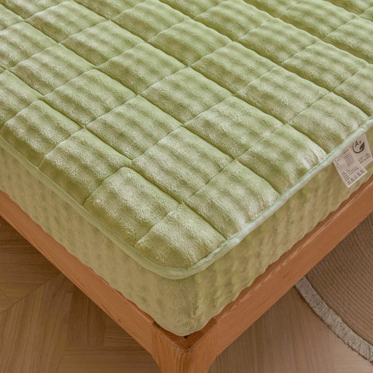 91家纺网 家纺一手货源 找家纺 （总）鑫顺欣 2025新款泡泡牛奶绒床笠套件三件套