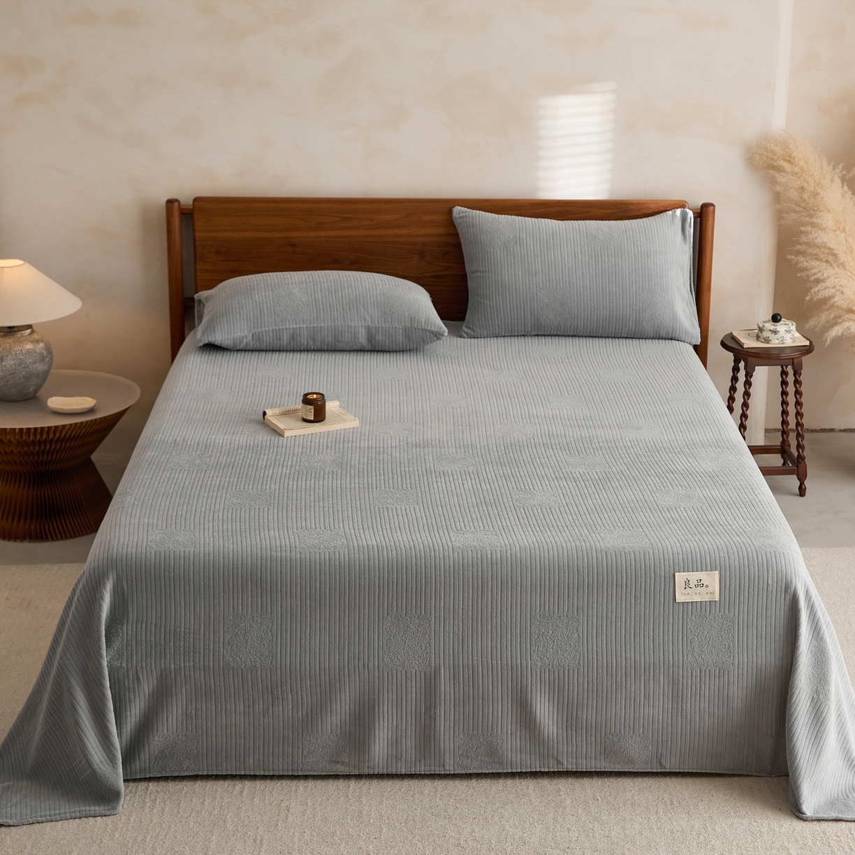 早晨家纺 2025新款红金龙纯色烂花牛奶绒床单 米澜-银灰