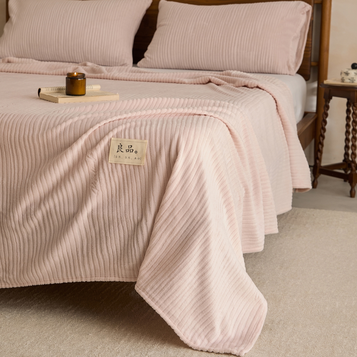 91家纺网 家纺一手货源 找家纺 早晨家纺 2025新款红金龙纯色烂花牛奶绒床单 恬憩-豆沙