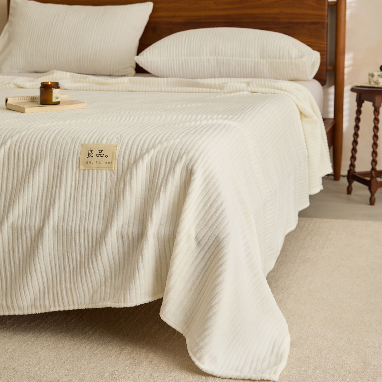 91家纺网 家纺一手货源 找家纺 早晨家纺 2025新款红金龙纯色烂花牛奶绒床单 恬憩-奶白