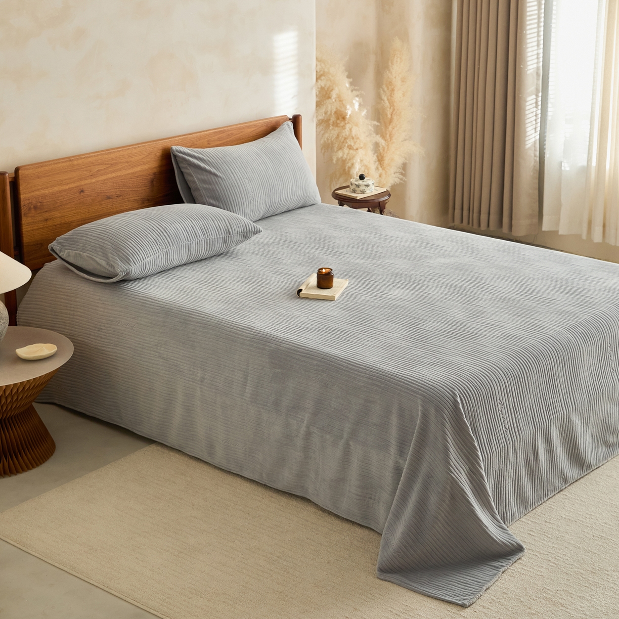 91家纺网 家纺一手货源 找家纺 早晨家纺 2025新款红金龙纯色烂花牛奶绒床单 恬憩-银灰