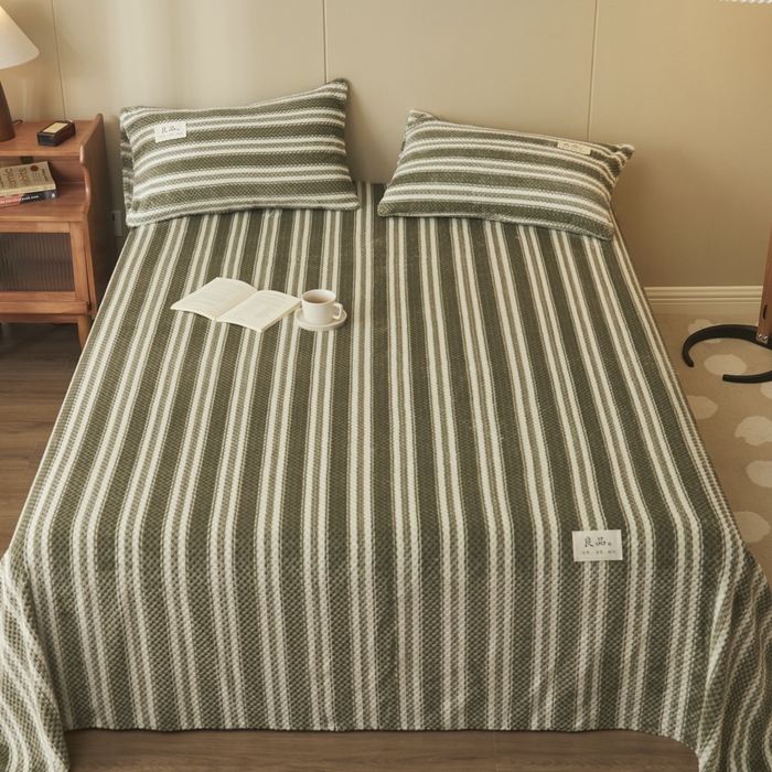 91家纺网 家纺一手货源 找家纺 早晨家纺 2025新款豆豆款高克重牛奶绒菠萝格无印风床单 豆豆绒-绿条