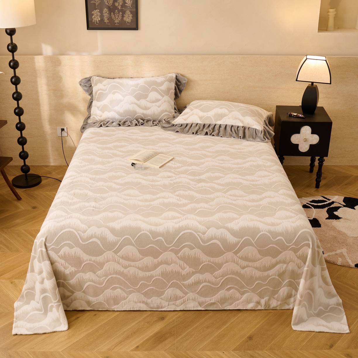 91家纺网 家纺一手货源 找家纺 （总）早晨家纺 2025新款高克重牛奶绒烂花单品床单