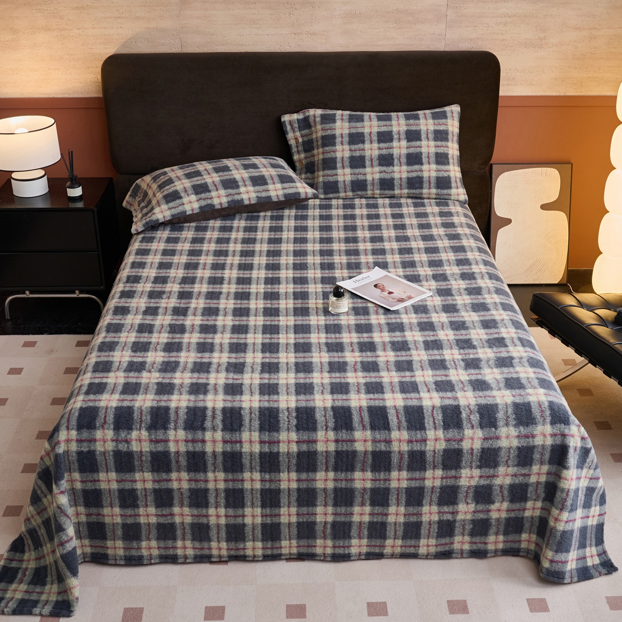 91家纺网 家纺一手货源 找家纺 （总）早晨家纺 2025新款230g羊驼绒复古格牛奶绒床单