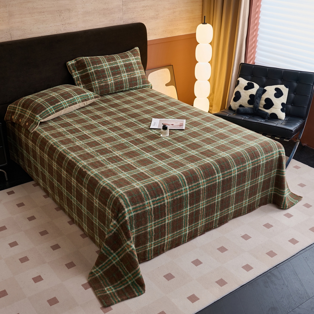 91家纺网 家纺一手货源 找家纺 早晨家纺 2025新款230g羊驼绒复古格牛奶绒床单 巴宝格