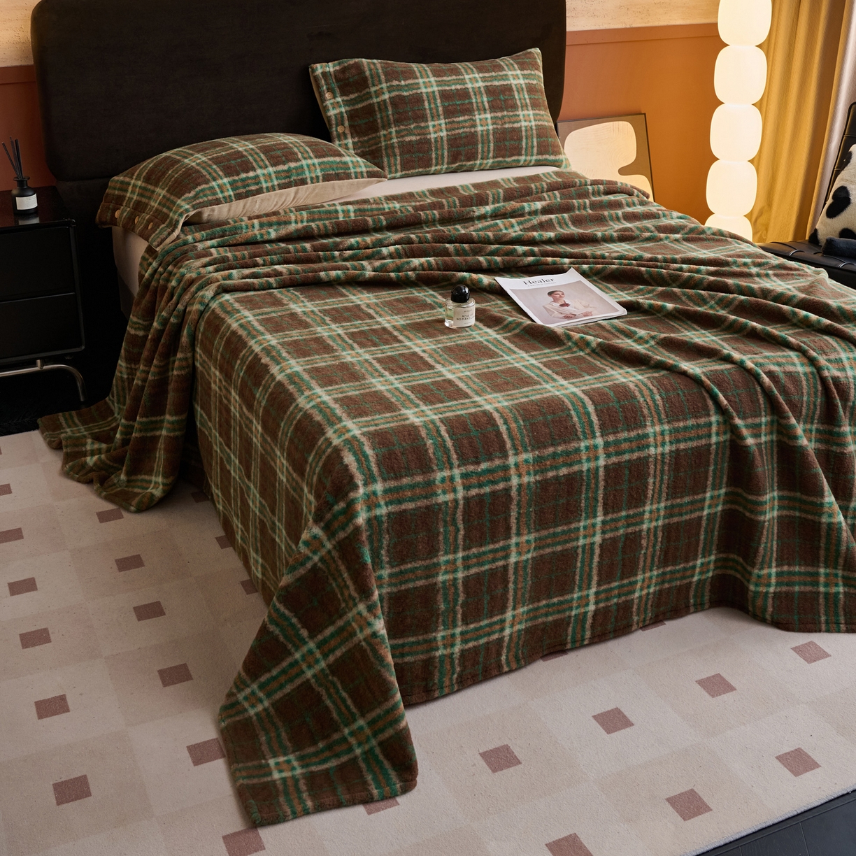 91家纺网 家纺一手货源 找家纺 早晨家纺 2025新款230g羊驼绒复古格牛奶绒床单 巴宝格