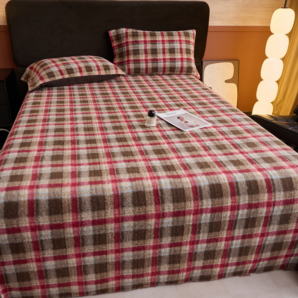 91家纺网 家纺一手货源 找家纺 早晨家纺 2025新款230g羊驼绒复古格牛奶绒床单 苏格兰格