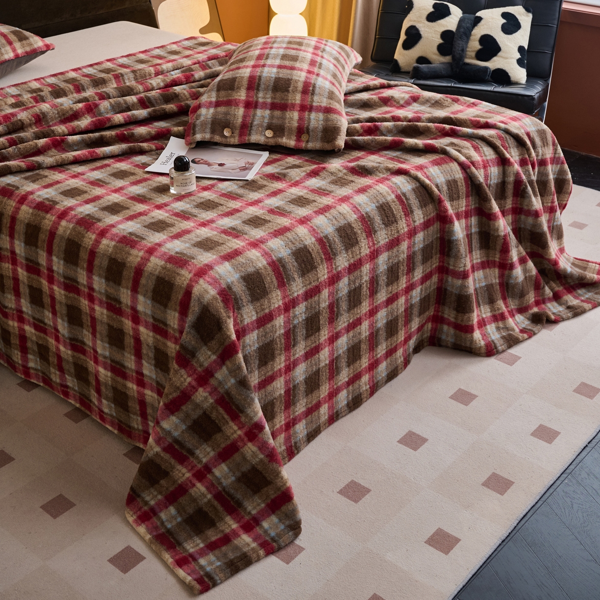 91家纺网 家纺一手货源 找家纺 早晨家纺 2025新款230g羊驼绒复古格牛奶绒床单 苏格兰格