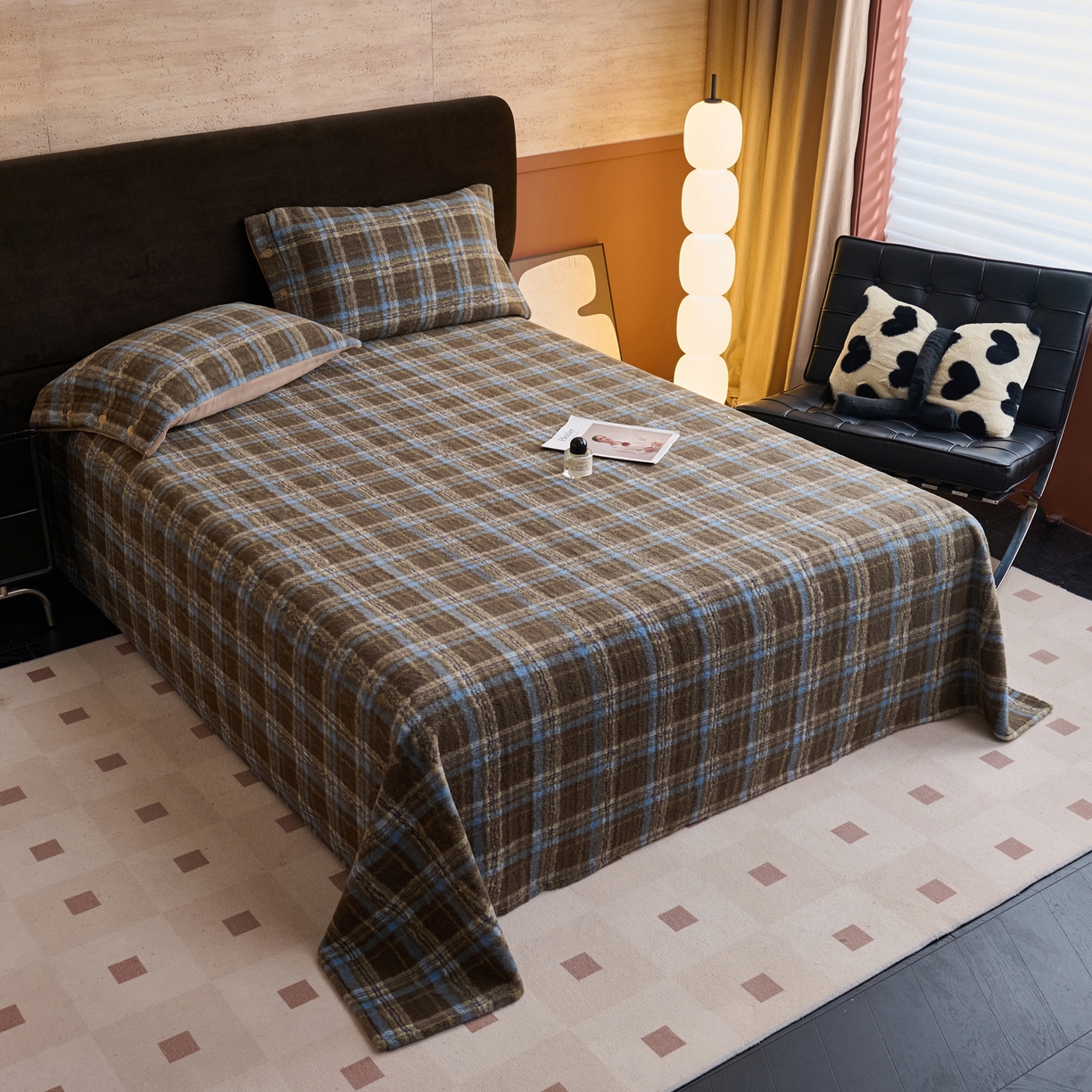 91家纺网 家纺一手货源 找家纺 早晨家纺 2025新款230g羊驼绒复古格牛奶绒床单 维系咖格