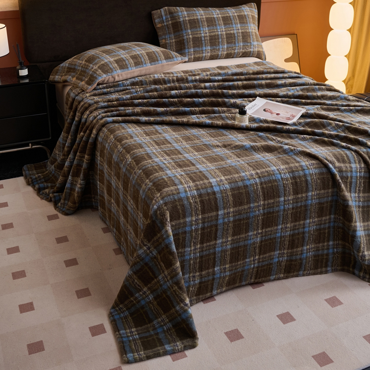 91家纺网 家纺一手货源 找家纺 早晨家纺 2025新款230g羊驼绒复古格牛奶绒床单 维系咖格