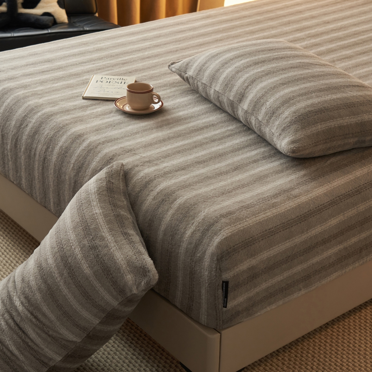 91家纺网 家纺一手货源 找家纺 早晨家纺 2025新款未末款仿羊绒牛奶绒单枕套 未末-深灰