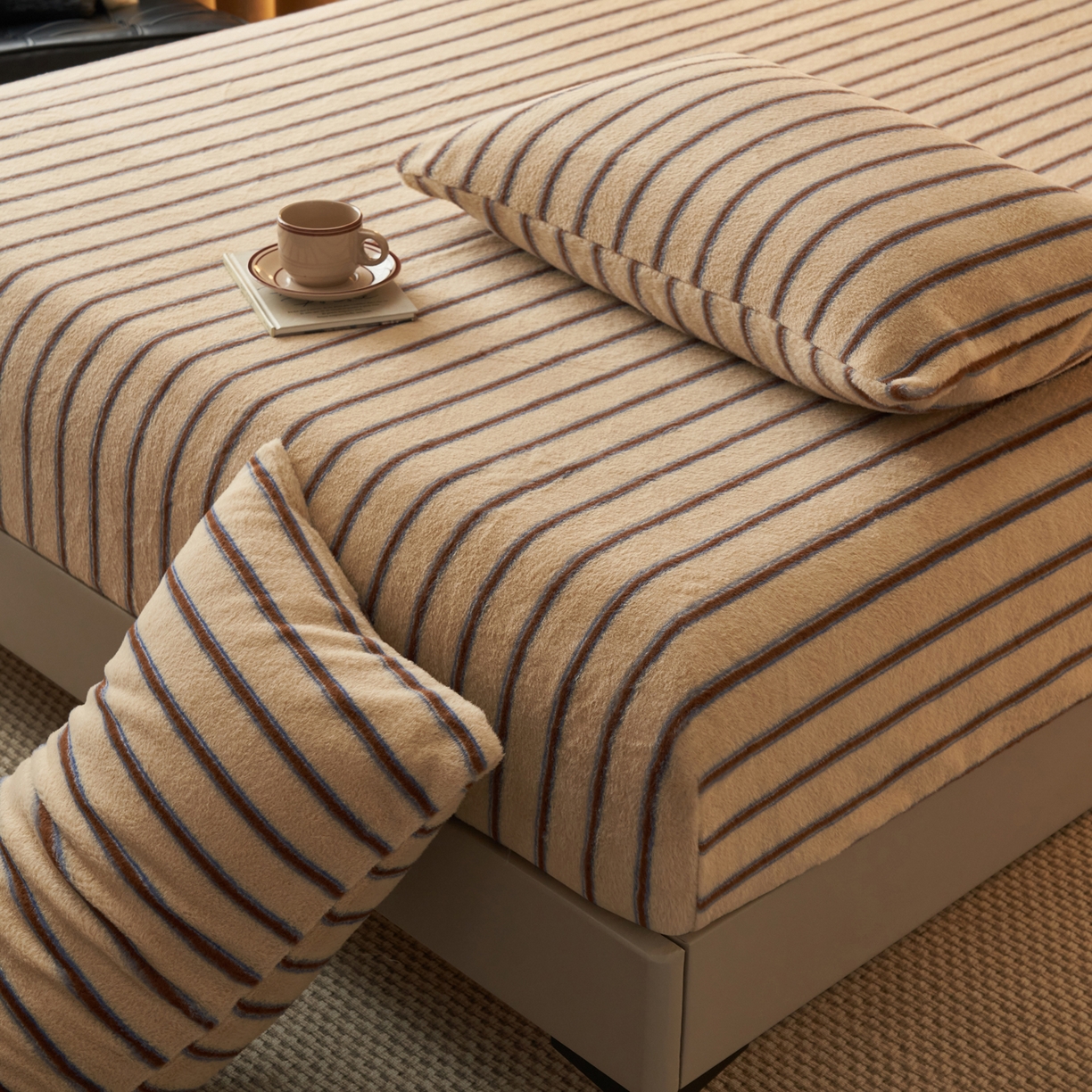 91家纺网 家纺一手货源 找家纺 早晨家纺 2025新款未末款仿羊绒牛奶绒单枕套 未末-暖棕