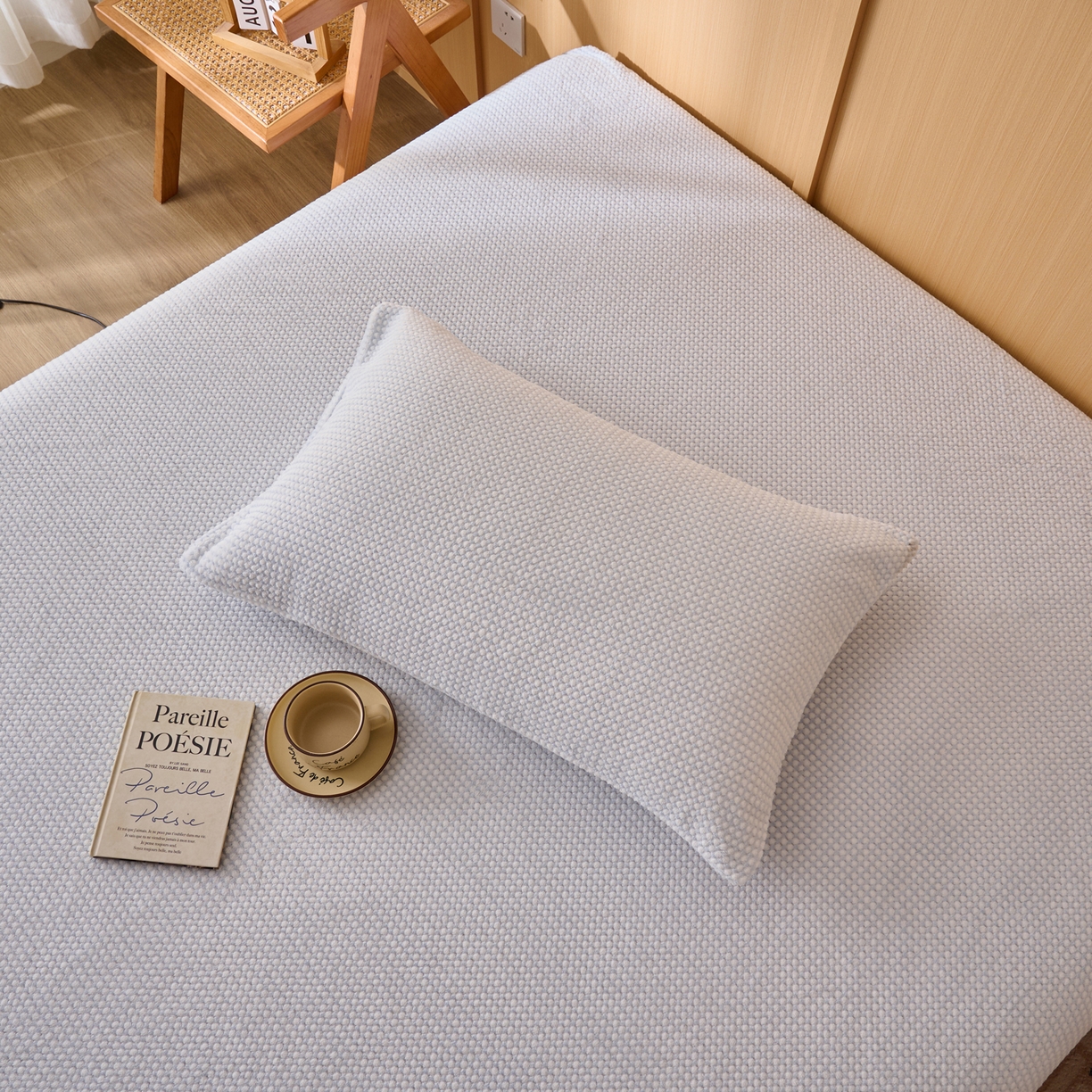 91家纺网 家纺一手货源 找家纺 早晨家纺 2025新款深蓝款高克重牛奶绒阳离子提花单枕套 深蓝-蓝