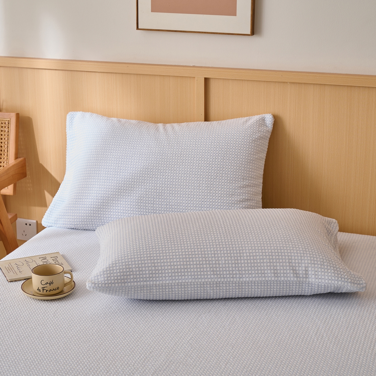 91家纺网 家纺一手货源 找家纺 早晨家纺 2025新款深蓝款高克重牛奶绒阳离子提花单枕套 深蓝-蓝