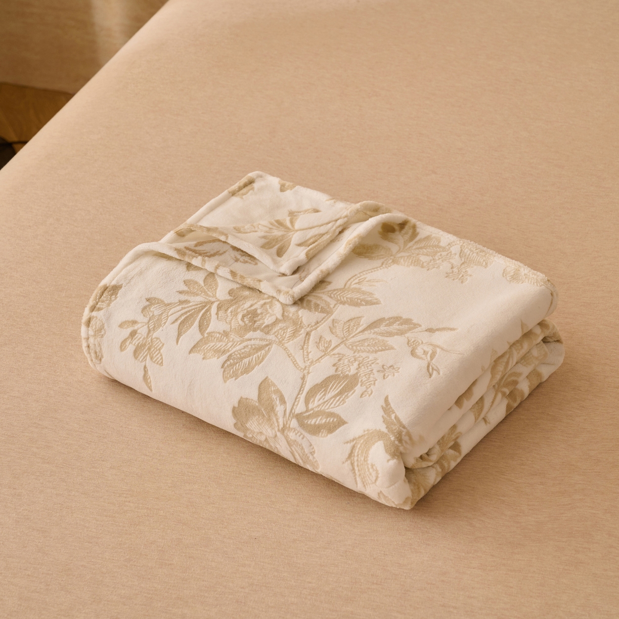 91家纺网 家纺一手货源 找家纺 早晨家纺 2025新款高克重牛奶绒烂花单品床单 金叶漫